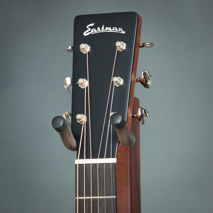 Eastman E1D-DLX Dreadnought Acoustic Guitar - M2404870