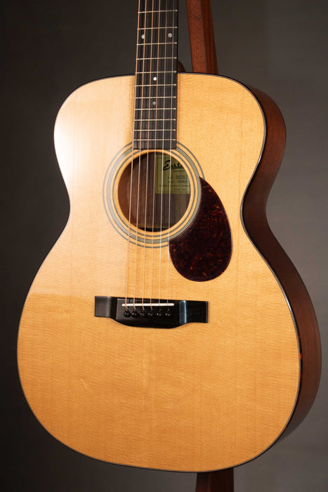 Eastman E6OM-TC Thermo Cured Orchestra Acoustic Guitar - M2518523