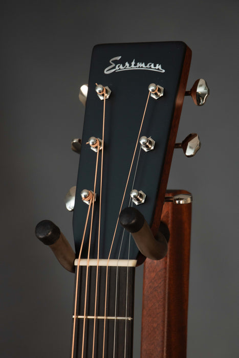 Eastman E6OM-TC Thermo Cured Orchestra Acoustic Guitar - M2518523