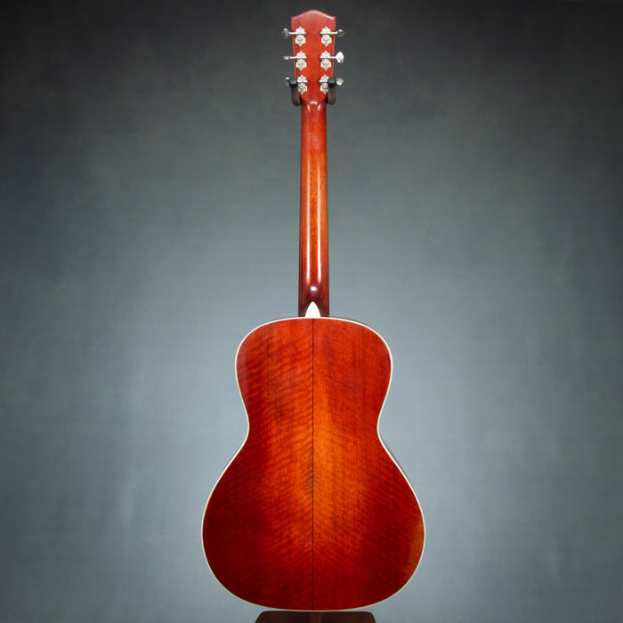 Eastman E10OOSS/v Antique Varnish 00 Acoustic Guitar - Antique Classic - M2550347