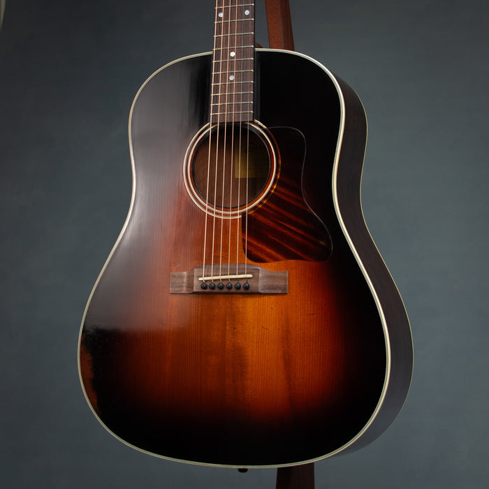 Eastman E15SS/v Acoustic Guitar - Antique Sunburst - M2650254