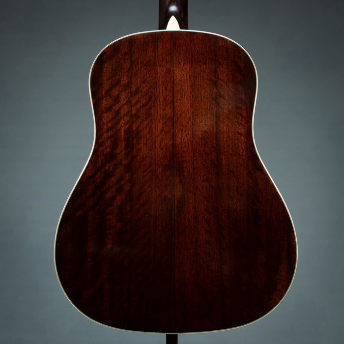 Eastman E15SS/v Acoustic Guitar - Antique Sunburst - M2650254