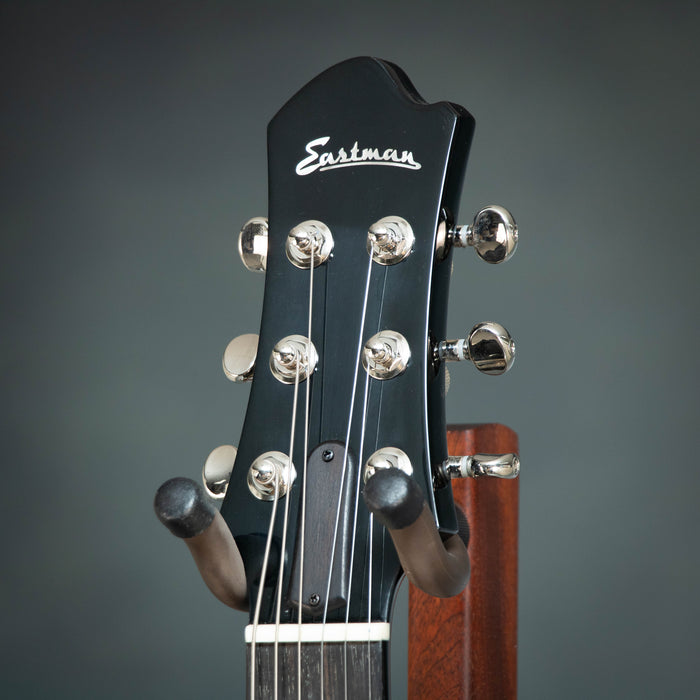 Eastman Romeo NYC Hollowbody Electric Guitar - Black - P2303096