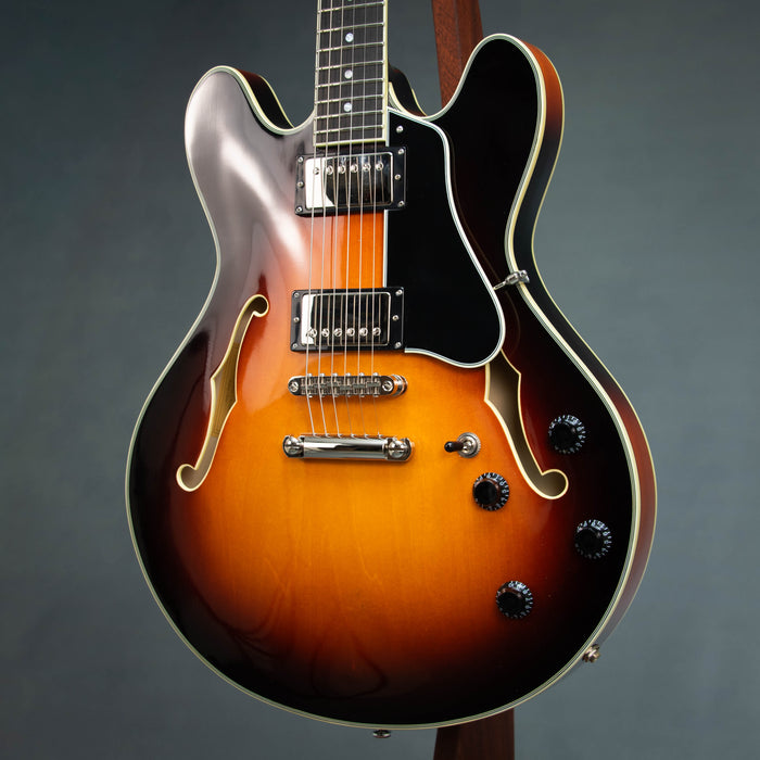 Eastman T386-SB Hollow Body Electric Guitar - Sunburst - Clearance - P2500710