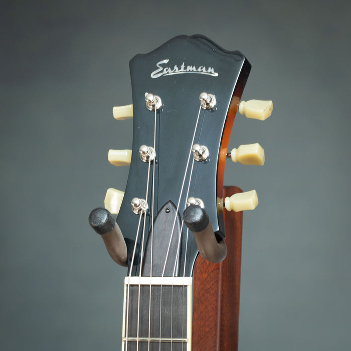 Eastman T386-SB Hollow Body Electric Guitar - Sunburst - Clearance - P2500710