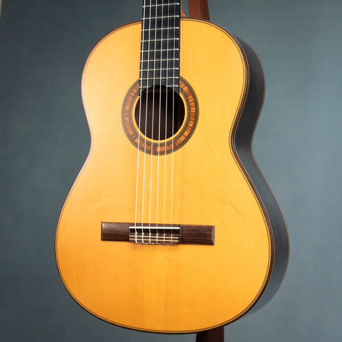 Hofner 2005 HM88 Dieter Fischer Masterbuilt Classical Guitar w/Case - Preowned