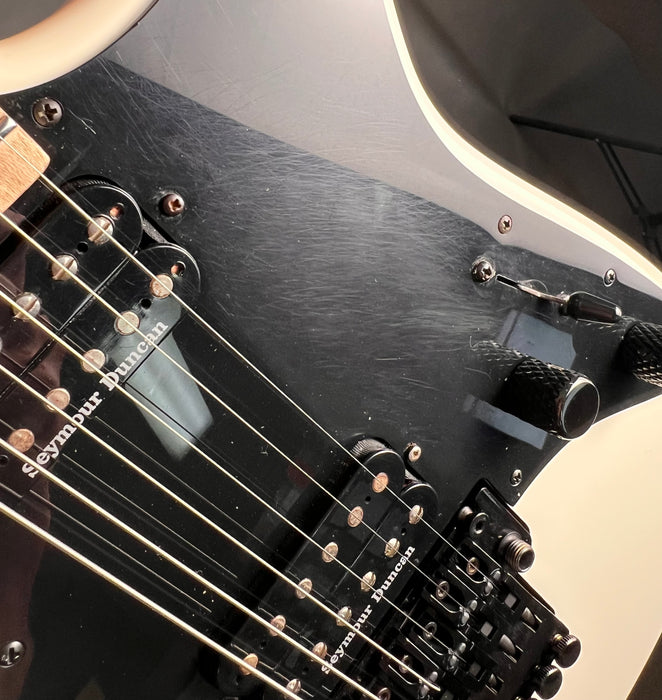 Charvel 2016 Pro Mod So-Cal Style 1 HH FR w/Case - White - Preowned