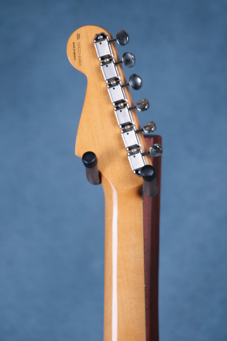 Fender Robert Cray Signature Stratocaster Rosewood Fingerboard B-Stock - 3-Color Sunburst - MX2246064B