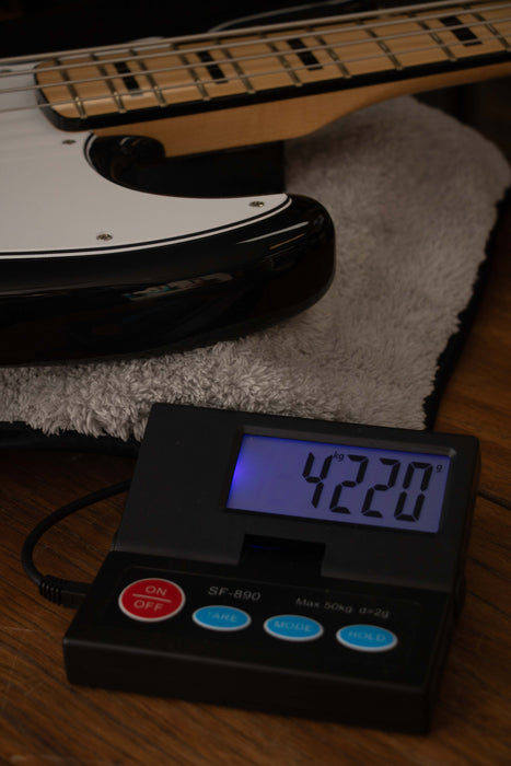 Fender Geddy Lee Signature Signature Jazz Bass Maple Fingerboard - Black - B-Stock - MX25019151B