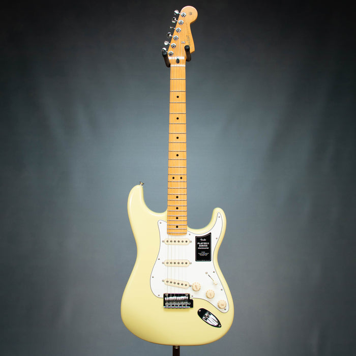 Fender Player II Stratocaster Maple Fingerboard - Hialeah Yellow - B-Stock - MX25100441B