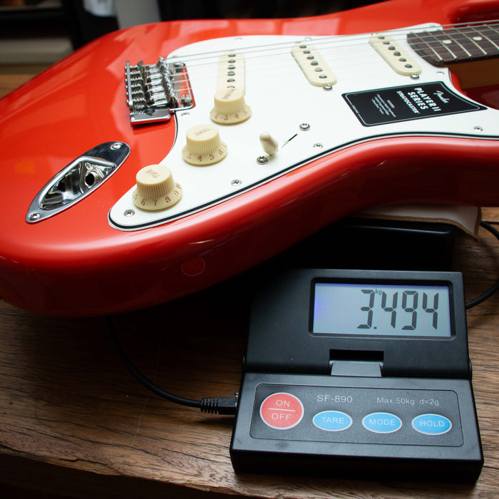 Fender Player II Stratocaster Rosewood Fingerboard - Coral Red - B-Stock - MX25140537B