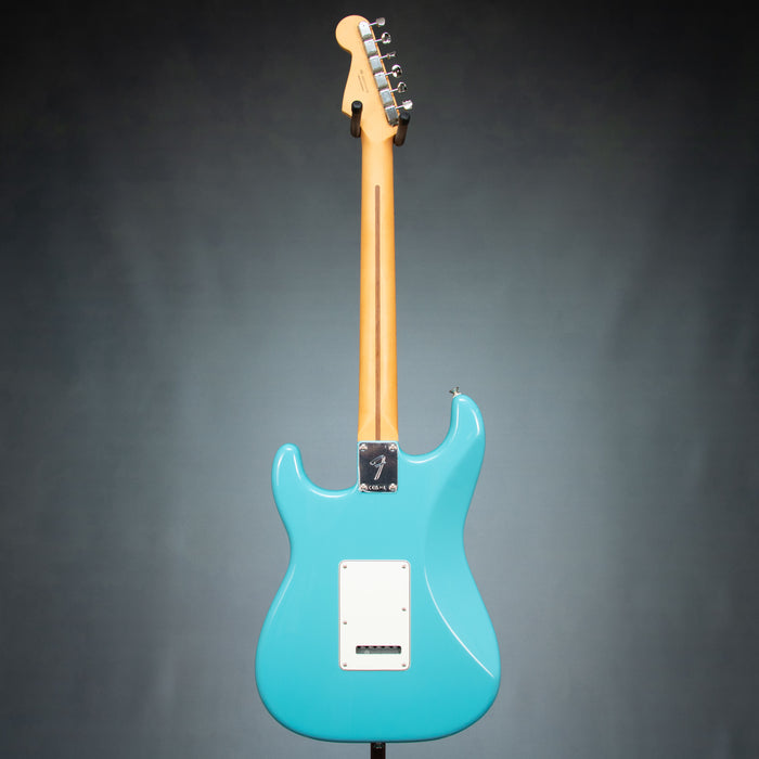 Fender Player II Stratocaster HSS Maple Fingerboard - Aquatone Blue - B-Stock - MX25154138B
