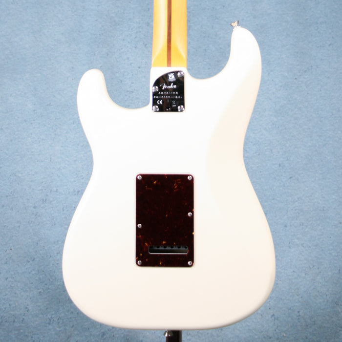 Fender American Professional II Stratocaster Rosewood Fingerboard - Olympic White - B-Stock - US23040067B