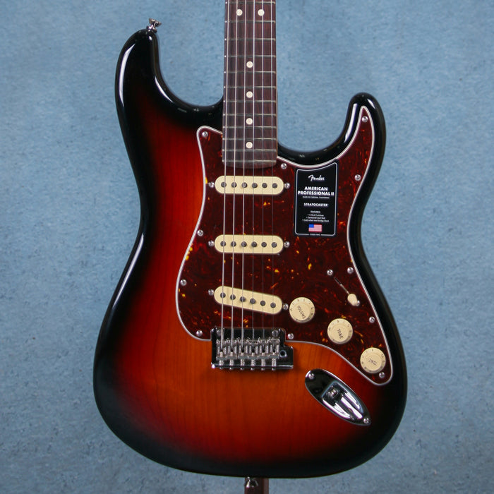 Fender American Professional II Stratocaster Rosewood Fingerboard - 3-Color Sunburst - US240005896