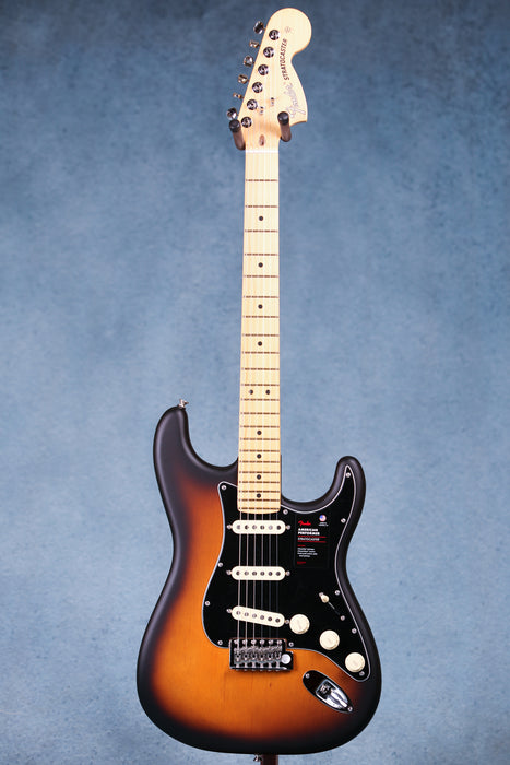 Fender American Performer Pine Stratocaster Maple Fingerboard - 2-Color Sunburst - US240014851