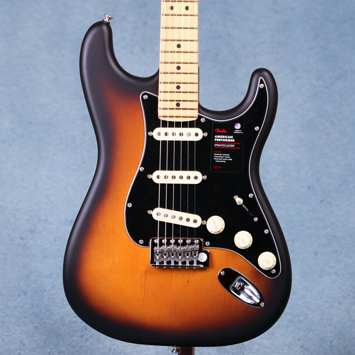 Fender American Performer Pine Stratocaster Maple Fingerboard - 2-Color Sunburst - US240014851