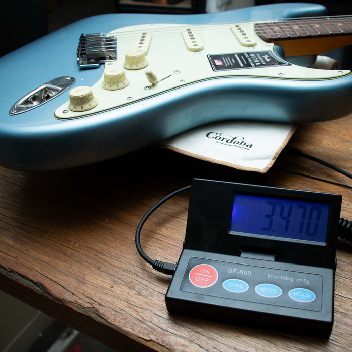 Fender American Ultra Luxe Vintage '60s Stratocaster Electric Guitar - Ice Blue Metallic - US25006426