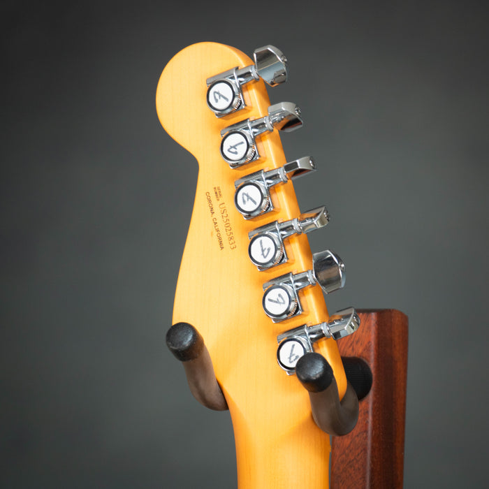 Fender Limited Edition FSR American Ultra II Stratocaster Roasted Maple Fingerboard - Candy Green - B-Stock - US25025833B