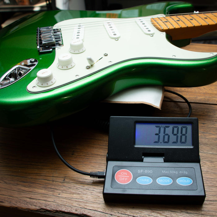 Fender Limited Edition FSR American Ultra II Stratocaster Roasted Maple Fingerboard - Candy Green - B-Stock - US25025833B