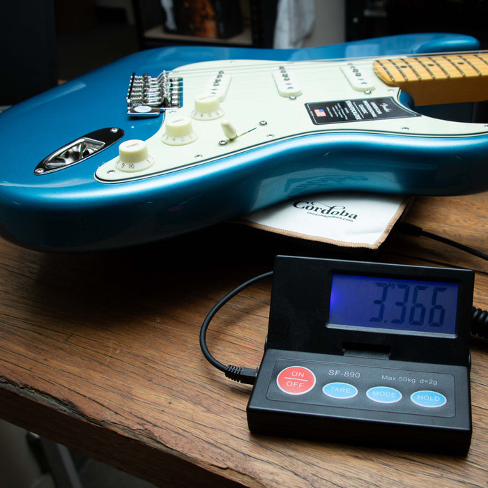 Fender American Professional Classic Stratocaster Maple Fingerboard - Faded Lake Placid Blue - US25051914