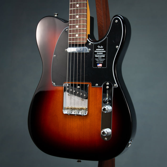 Fender American Professional Classic Telecaster Rosewood Fingerboard - 3-Colour Sunburst - B-Stock - US25072112AB
