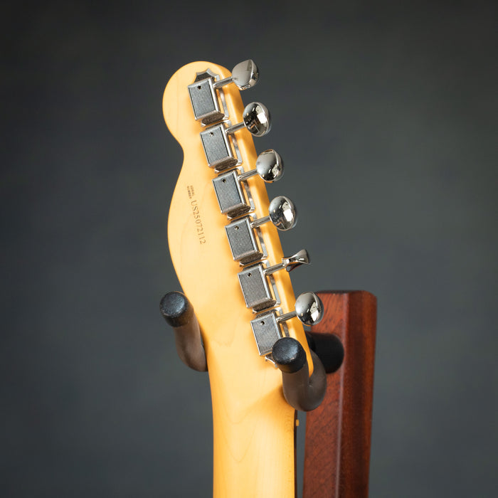 Fender American Professional Classic Telecaster Rosewood Fingerboard - 3-Colour Sunburst - B-Stock - US25072112AB
