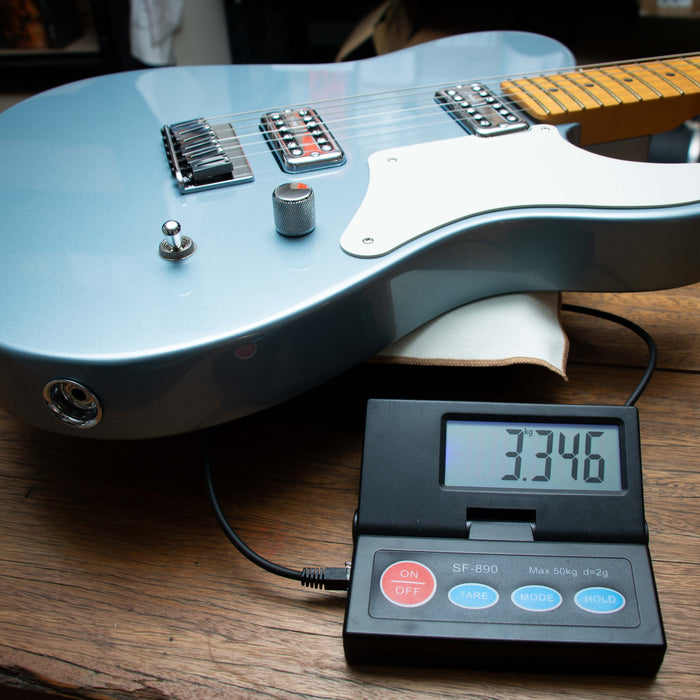 Fender 75th Anniversary American Professional Classic Cabronita Telecaster Maple Fingerboard - Ice Blue Metallic - US25100317