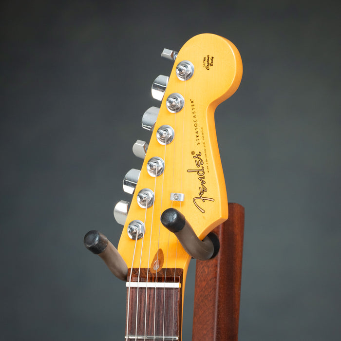 Fender American Ultra Luxe Vintage '60s Stratocaster HSS Electric Guitar - Fiesta Red - B-Stock - US26007366B