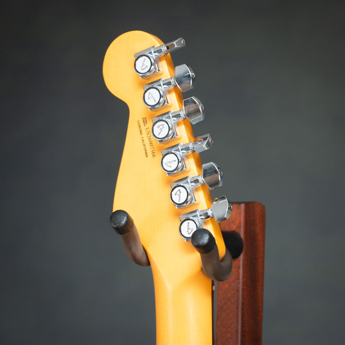 Fender American Ultra Luxe Vintage '60s Stratocaster HSS Electric Guitar - Fiesta Red - B-Stock - US26007366B