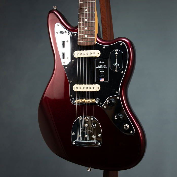 Fender American Professional Jaguar Rosewood Fingerboard Electric Guitar - Oxblood - US26032362