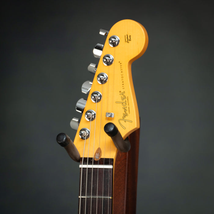 Fender American Professional Stratocaster Rosewood Fingerboard Electric Guitar - Olympic White - US26039098