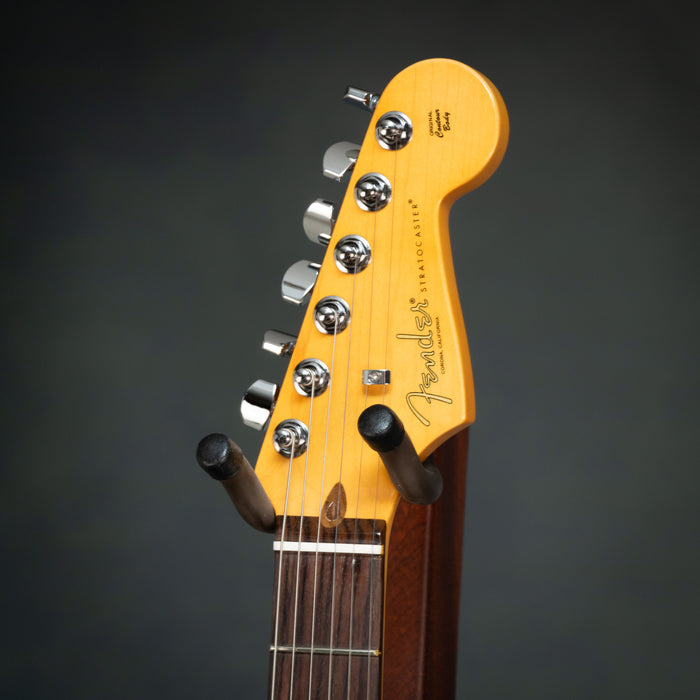 Fender American Professional Stratocaster Rosewood Fingerboard Electric Guitar - Oxblood - US26045276