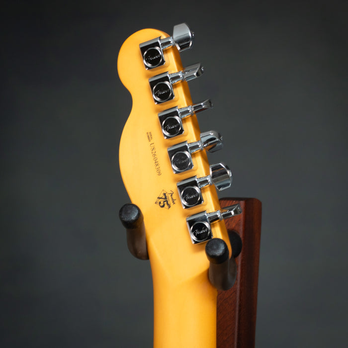 Fender American Professional Telecaster Maple Fingerboard Electric Guitar - Butterscotch Blonde - US26048309