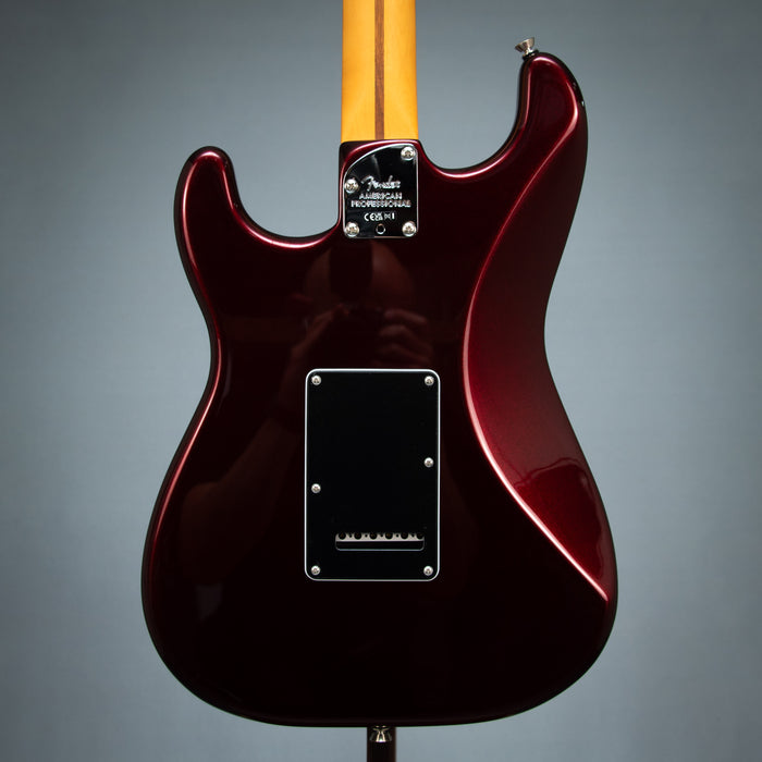 Fender American Professional Stratocaster HSS Rosewood Fingerboard Electric Guitar - Oxblood - US26052962