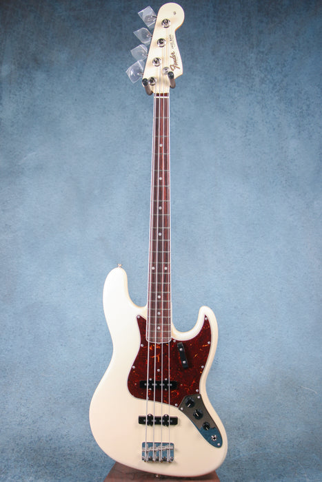 Fender American Vintage II 1966 Jazz Bass Rosewood Fingerboard Electric Bass Guitar - Olympic White - V2324362