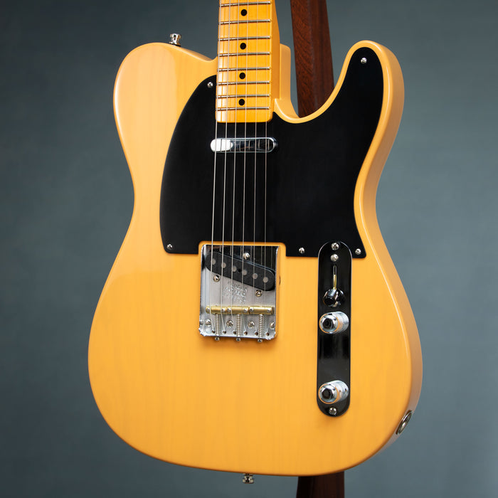 Fender American Vintage II 1951 Telecaster Maple Fingerboard Electric Guitar - Butterscotch Blonde - B-Stock - V2555797B