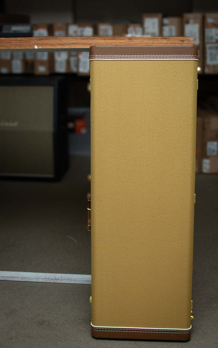 Fender American Vintage II 1951 Telecaster Maple Fingerboard Electric Guitar - Butterscotch Blonde - B-Stock - V2561806B