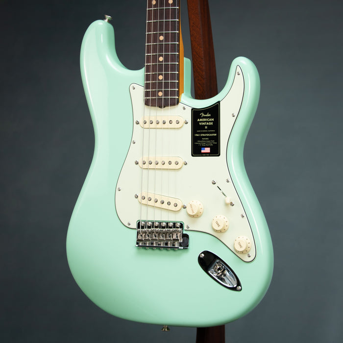 Fender American Vintage II 1961 Stratocaster Rosewood Fingerboard - Surf Green - V26321