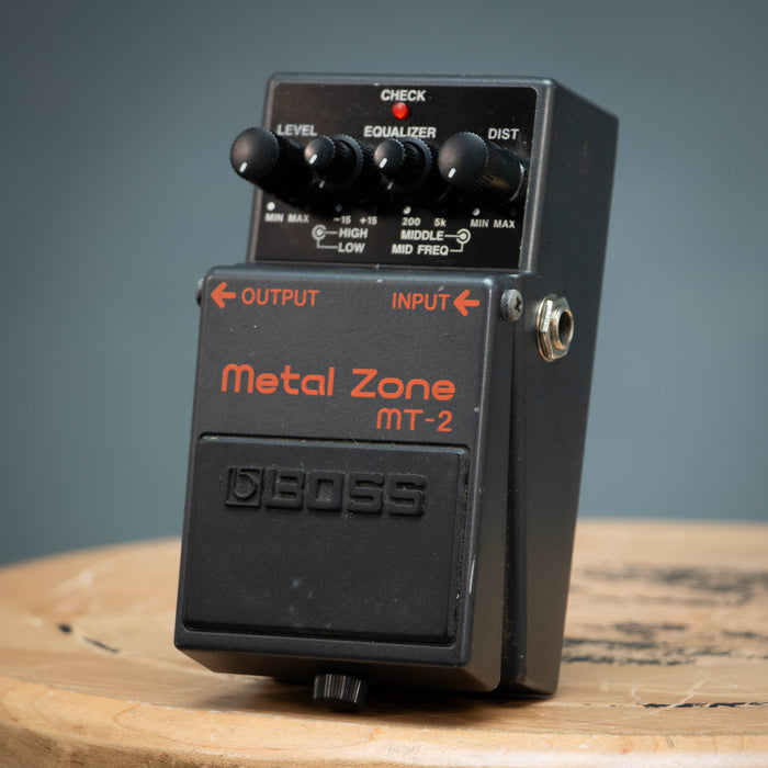 Boss MT-2 Metal Zone Distortion Effects Pedal w/Box - Preowned