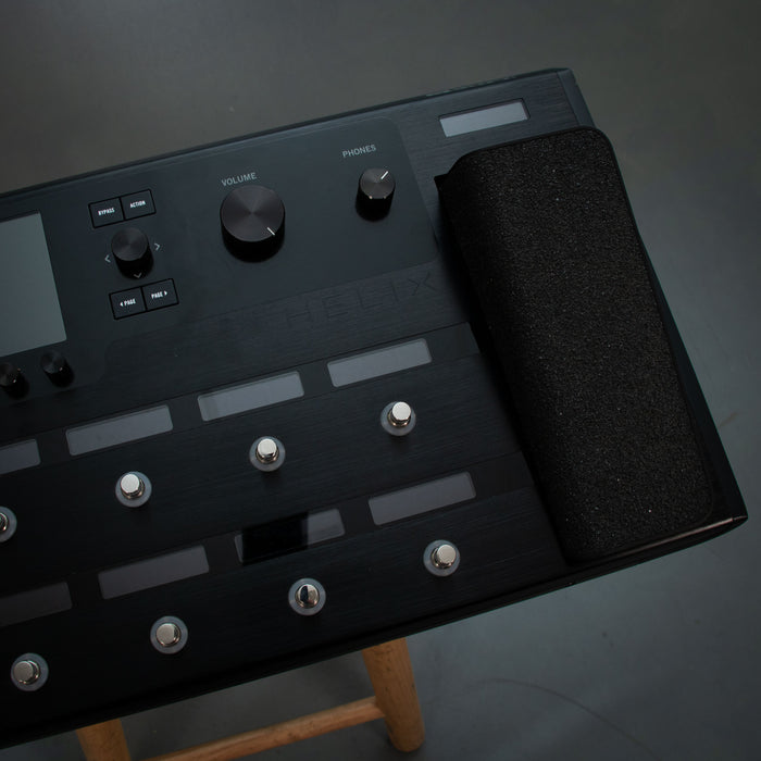 Line 6 Helix Floor Multi Effects  - Preowned