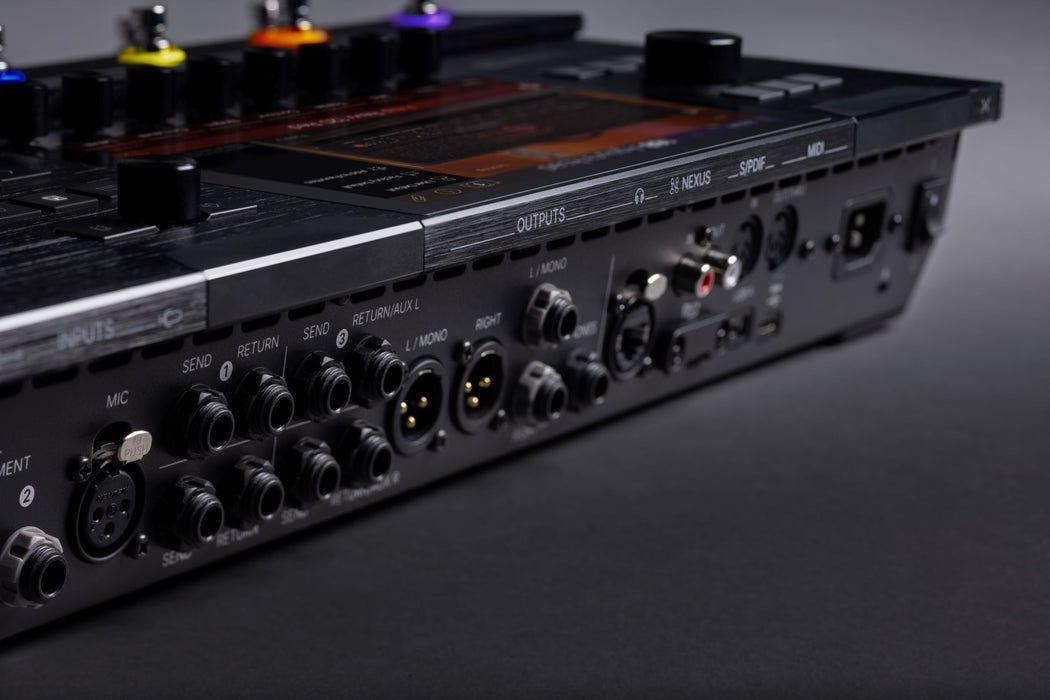 Line 6 Helix Stadium XL Floor - Amp Modeler and FX Processor