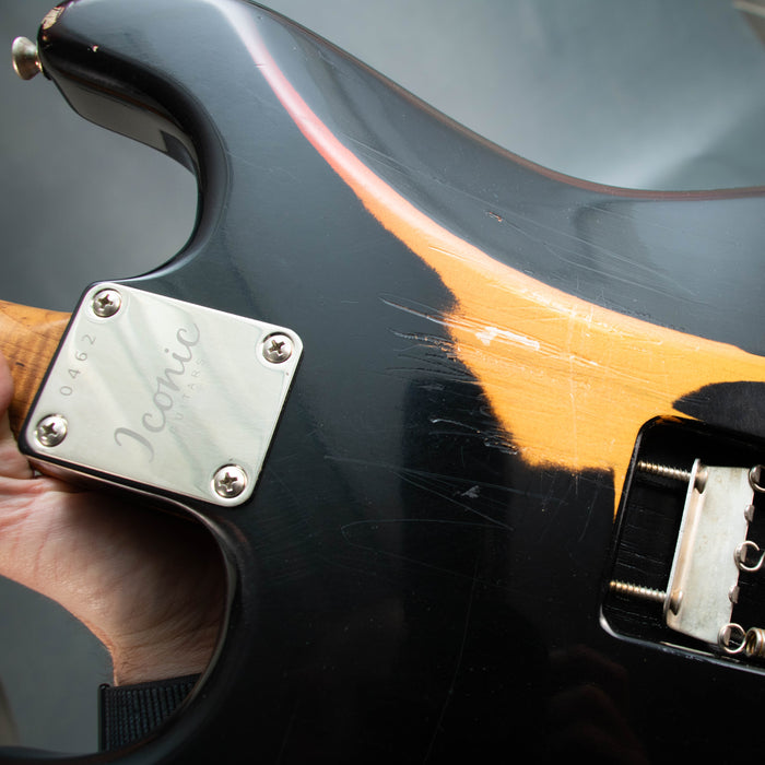 Iconic Solana Vintage Electric Guitar w/Case - Black over Sunburst - Preowned