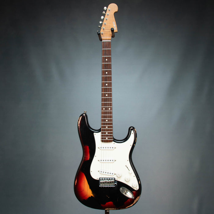 Iconic Solana Vintage Electric Guitar w/Case - Black over Sunburst - Preowned