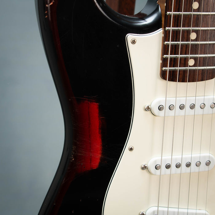 Iconic Solana Vintage Electric Guitar w/Case - Black over Sunburst - Preowned