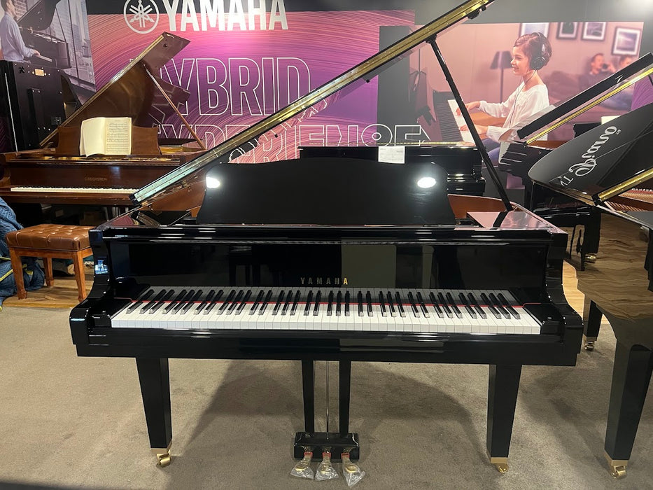 Yamaha GB1K 151cm Preowned Grand Piano J3891578 - Polished Ebony