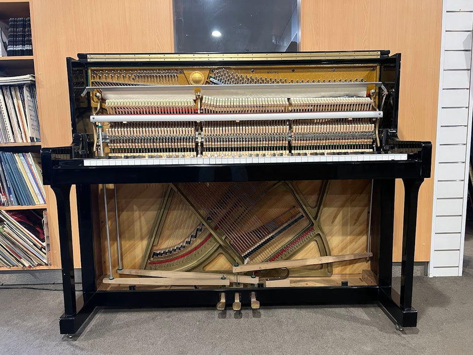 Niemeyer Preowned Upright Piano A11792 - Polished Ebony