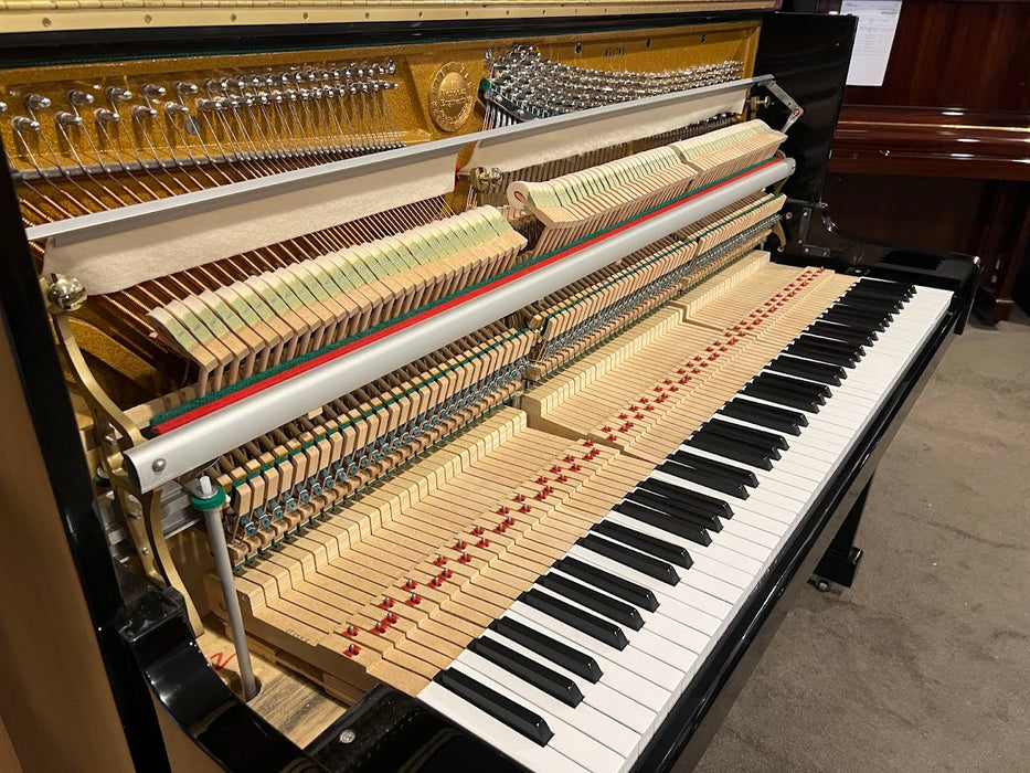 Niemeyer Preowned Upright Piano A11792 - Polished Ebony