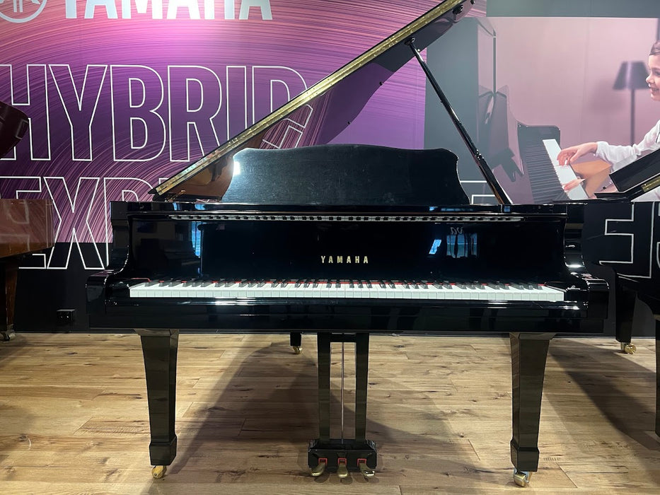 Yamaha C5 200cm Preowned Grand Piano 5590349 - Polished Ebony
