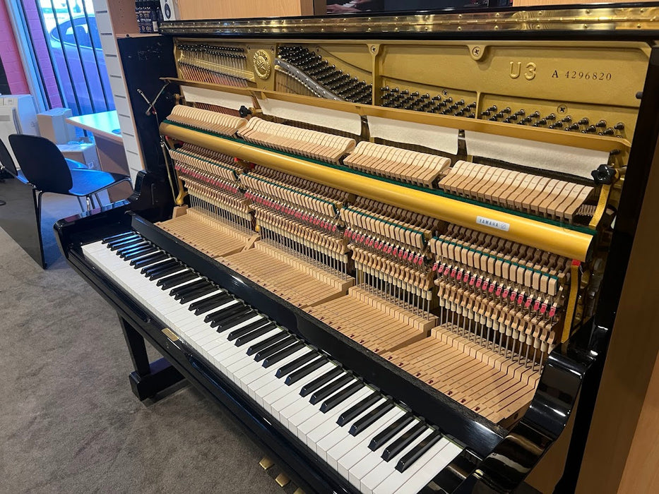 Yamaha U3A 131cm Preowned Upright Piano 4296820 - Polished Ebony