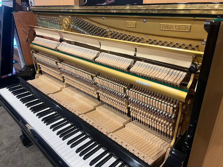 Young Chang U131 131cm Preowned Upright Piano - Polished Ebony